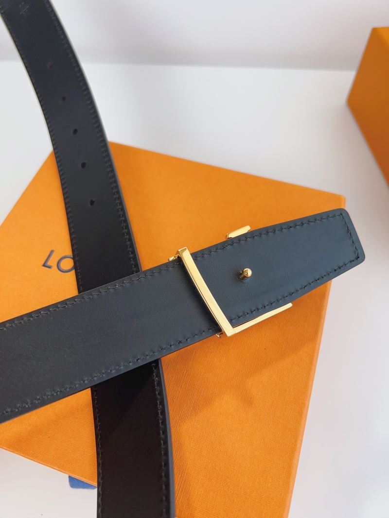 l0vis Vvtt0n belts